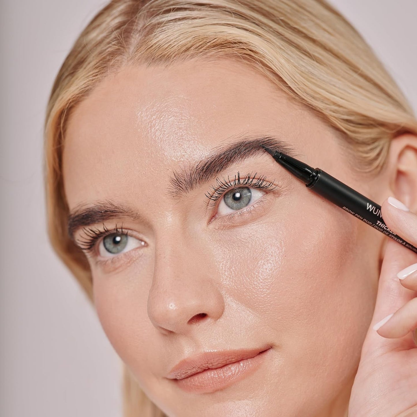 WUNDERBROW Thicker Brow Pen Duo, Dual Ended Pen, Vegan & Cruelty Free (Black/Brown)