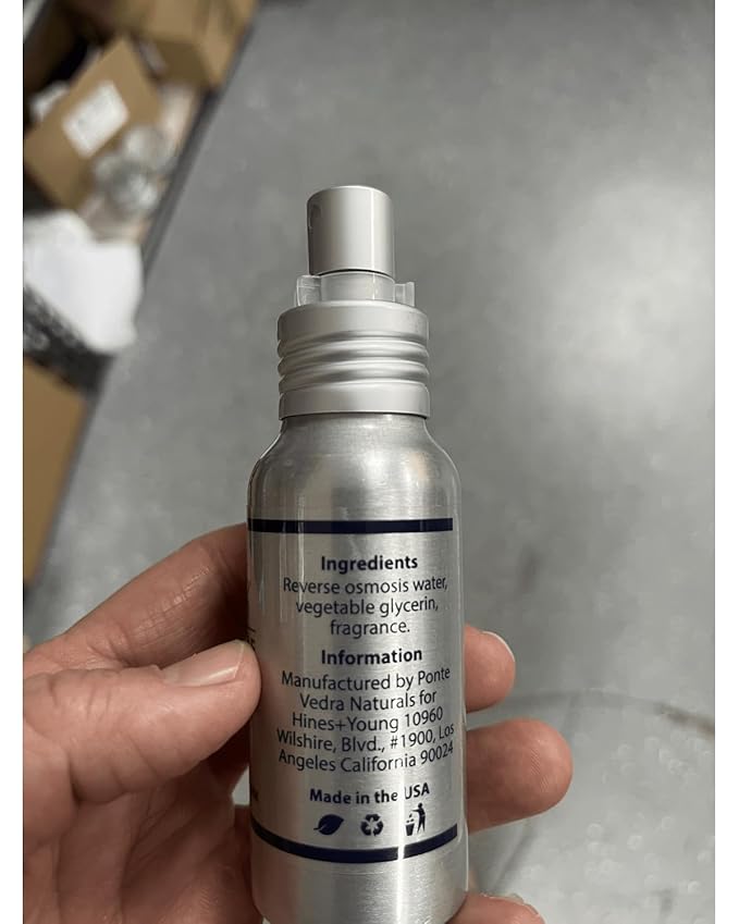 Hines+Young Travel Tins Gift Set - 4 oz Body Cream, 2 oz Linen Spray, Natural Lip Balm - Skin Care and Refreshing Home Fragrance, Ideal Self-Care Gift Set (Pack of 3, Pacific Isle)