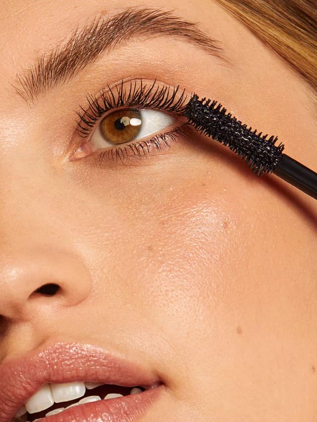 ILIA - Fullest Volumizing Mascara | Weightless, Buildable, Smudge + Flake-Free, Sensitive Eyes Safe | Full, Thick, Healthier Lashes | Non-Toxic, Vegan, Cruelty-Free (Full Size; 0.32 fl oz | 9.5 ml)