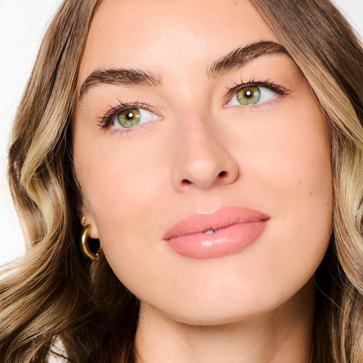 Effortless Lips 3-in-1 everyday sheer-buildable lip formula (Daisy, 0.06oz)