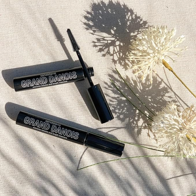 Sandstone Scandinavia Hypoallergenic Mascara Sensitive Eyes - Smudge-Proof, Sweatproof, Lengthening for Maximum Volume and Length - Vegan, Non Toxic ingredients (Brown, 9 ml)